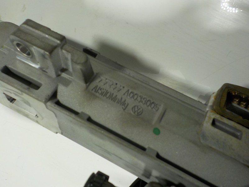 Recambio de columna direccion para volkswagen polo (6c1) 1.4 tdi referencia OEM IAM 6C1423510CC 6C1909144D 