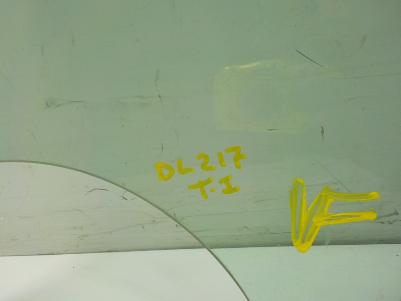 Recambio de cristal puerta trasero izquierdo para volkswagen polo (6c1) 1.4 tdi referencia OEM IAM 6R3845041HNVB  