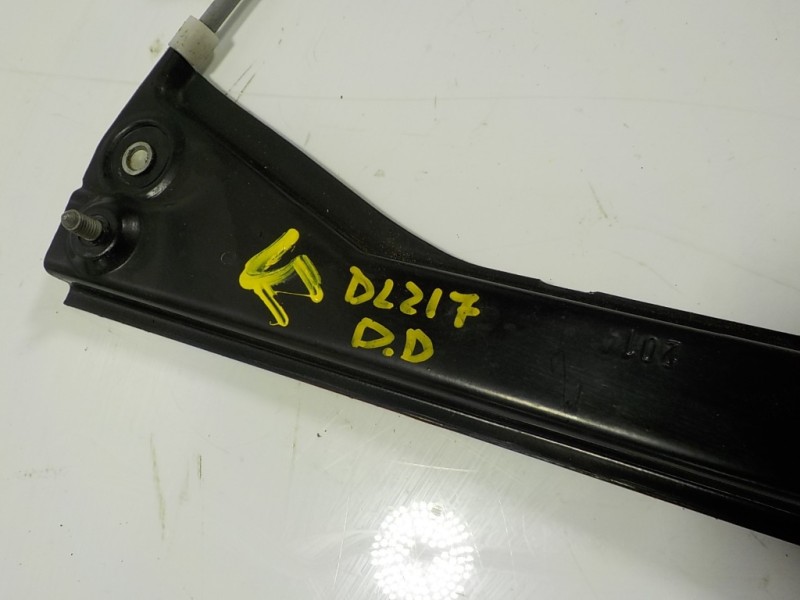 Recambio de elevalunas delantero derecho para volkswagen polo (6c1) 1.4 tdi referencia OEM IAM 6R4837462L  