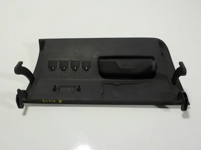 Recambio de guantera para volkswagen polo (6c1) 1.4 tdi referencia OEM IAM 6R1857121J82V  6R1857101M82V