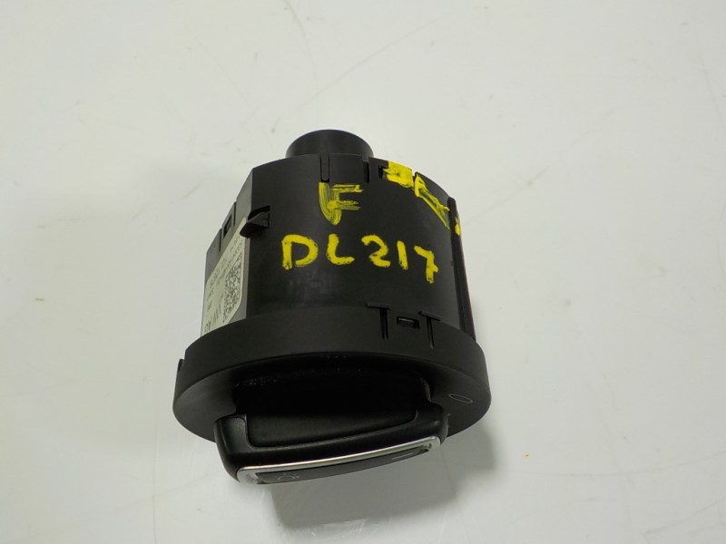 Recambio de mando luces para volkswagen polo (6c1) 1.4 tdi referencia OEM IAM 5G0941431AJWZU 5G0941431AJ 