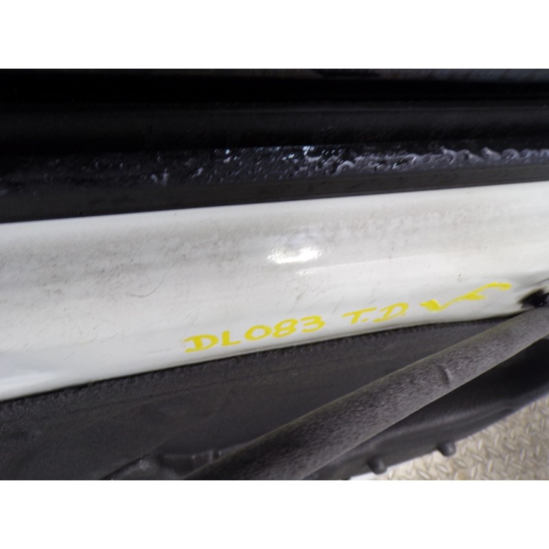Recambio de puerta trasera derecha para ford focus lim. (cb8) 1.6 tdci cat referencia OEM IAM 2172759  