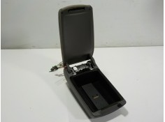 Recambio de apoyabrazos central para audi a6 berlina (4f2) 2.0 tdi referencia OEM IAM 4F0864245A4AW 4F0864114 4F08642091DH 2