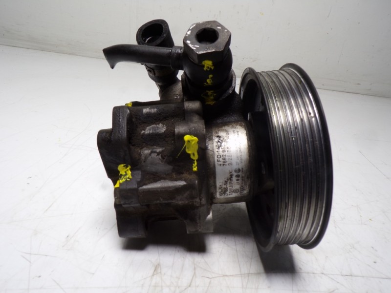 Recambio de bomba direccion para audi a6 berlina (4f2) 2.0 tdi referencia OEM IAM 4F0145155P  