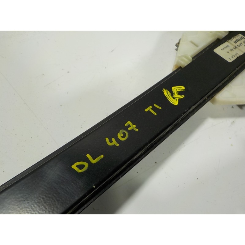 Recambio de elevalunas trasero izquierdo para audi a6 berlina (4f2) 2.0 tdi referencia OEM IAM 4F0839461B 4F0839461A 4F5839629F