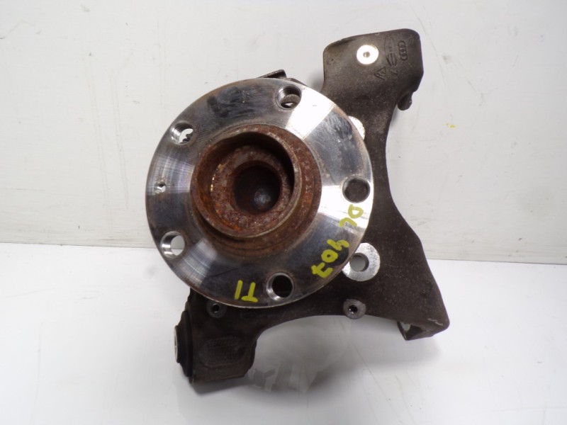 Recambio de mangueta trasera izquierda para audi a6 berlina (4f2) 2.0 tdi referencia OEM IAM 4F0505433H  4F0598611B