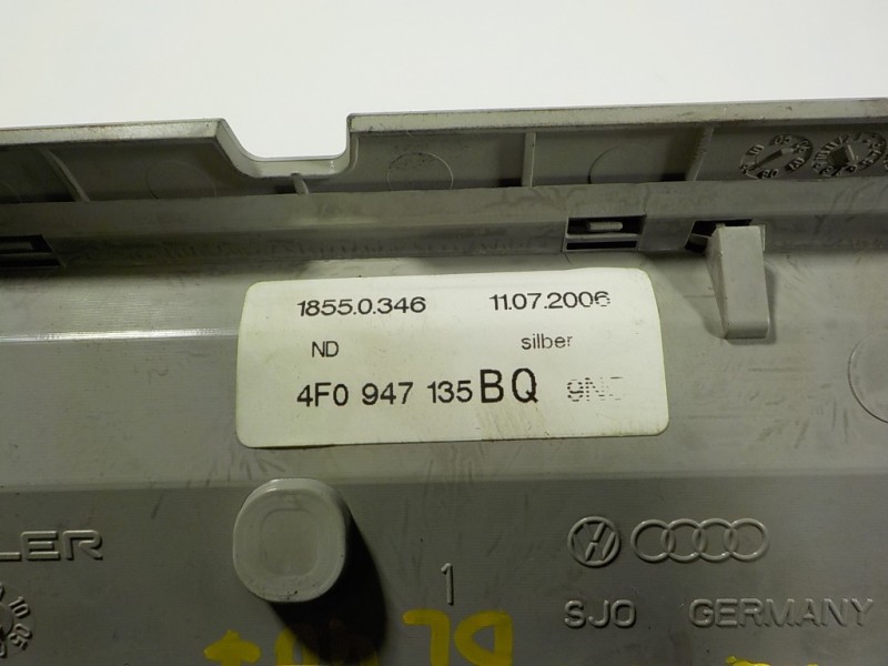 Recambio de piloto interior para audi a6 berlina (4f2) 2.0 tdi referencia OEM IAM 4F0947135BQ 4F0947135BQ 