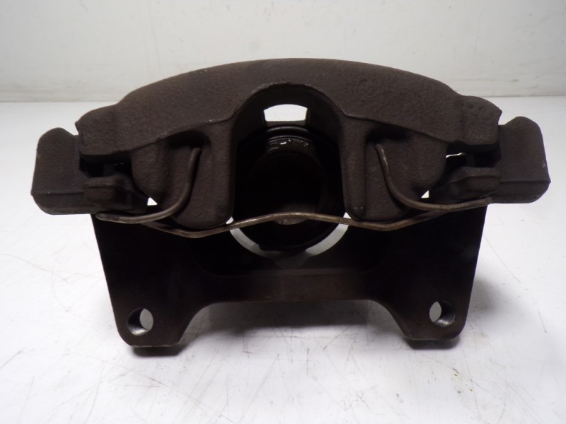 Recambio de pinza freno delantera izquierda para audi a6 berlina (4f2) 2.0 tdi referencia OEM IAM 4B0615123  