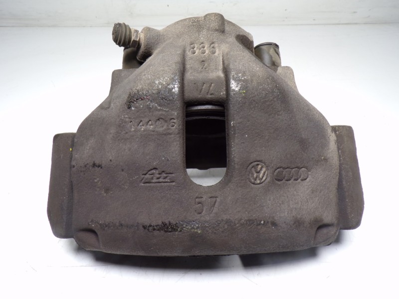 Recambio de pinza freno delantera izquierda para audi a6 berlina (4f2) 2.0 tdi referencia OEM IAM 4B0615123  