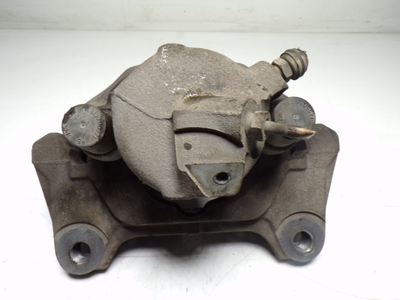 Recambio de pinza freno delantera izquierda para audi a6 berlina (4f2) 2.0 tdi referencia OEM IAM 4B0615123  