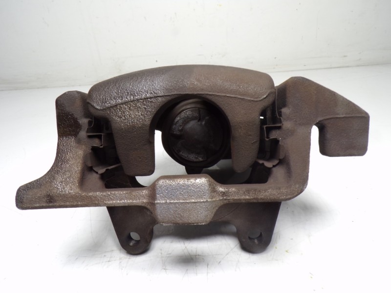 Recambio de pinza freno trasera derecha para audi a6 berlina (4f2) 2.0 tdi referencia OEM IAM 4F0615404F  
