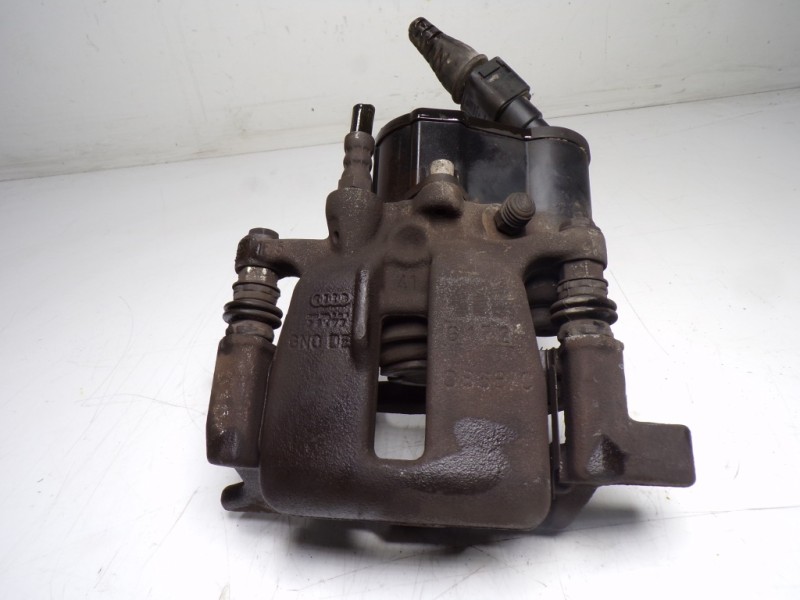 Recambio de pinza freno trasera derecha para audi a6 berlina (4f2) 2.0 tdi referencia OEM IAM 4F0615404F  