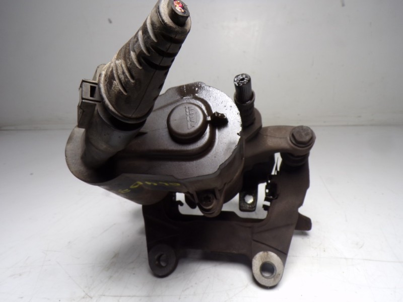 Recambio de pinza freno trasera derecha para audi a6 berlina (4f2) 2.0 tdi referencia OEM IAM 4F0615404F  