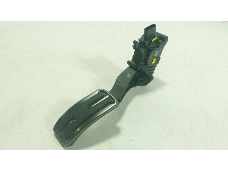 Recambio de potenciometro pedal para cupra sportstourer (kl8, ku8, kud) 1.5 tsi phev referencia OEM IAM 3WA723503 3WA723503 
