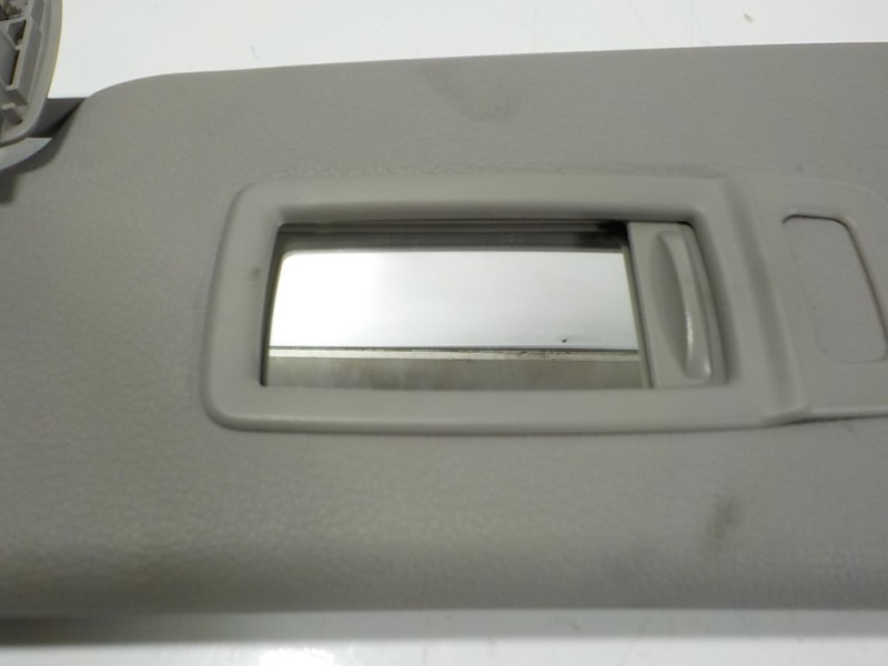 Recambio de parasol izquierdo para bmw serie 2 gran tourer (f46) 2.0 16v turbodiesel referencia OEM IAM 51447402853  