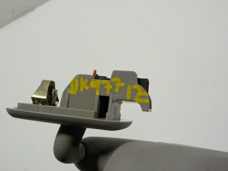 Recambio de parasol izquierdo para bmw serie 2 gran tourer (f46) 2.0 16v turbodiesel referencia OEM IAM 51447402853  