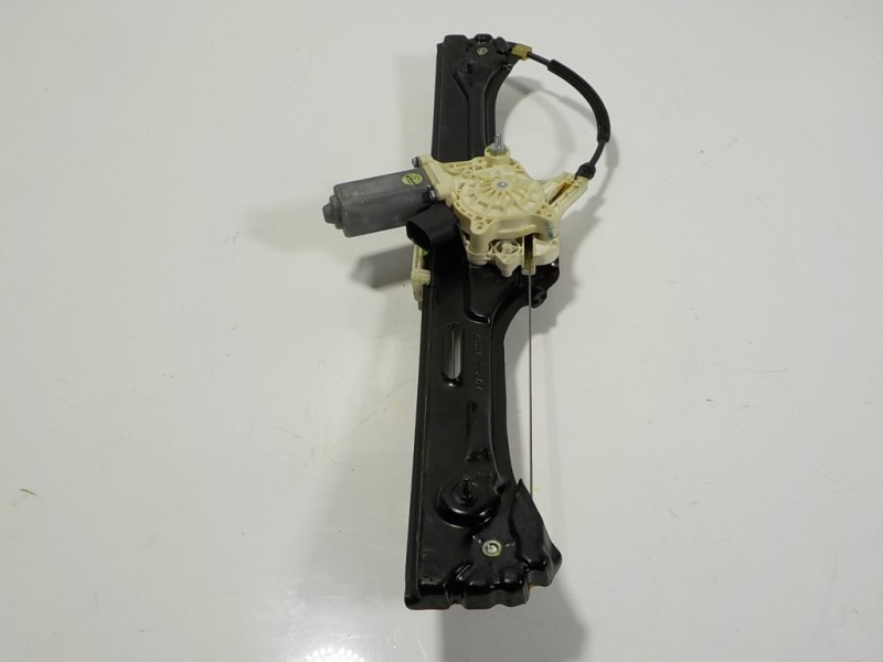 Recambio de elevalunas trasero derecho para bmw x5 (e70) xdrive40d referencia OEM IAM 51357166382 7137030 67627267692