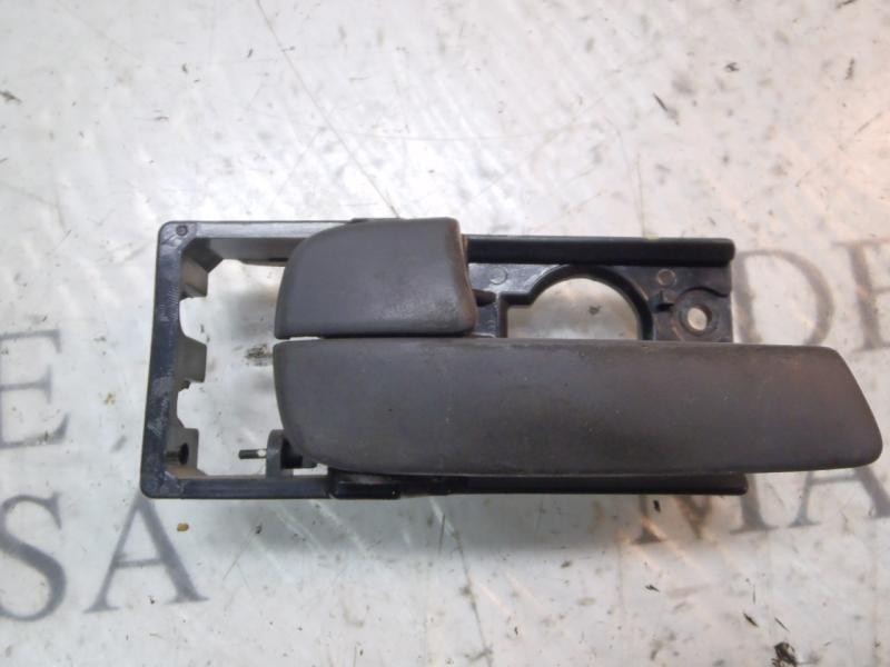 Recambio de maneta interior delantera izquierda para kia rio 1.4 ex1 referencia OEM IAM 826101G000XI  