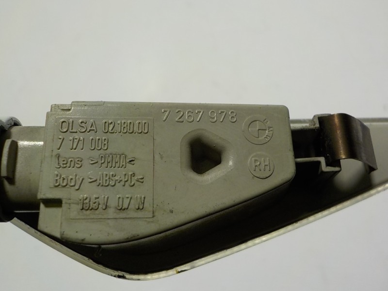 Recambio de piloto lateral derecho para bmw x5 (e70) xdrive40d referencia OEM IAM 63137171008 7267978 