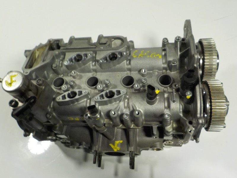 Recambio de culata para audi a3 sportback (8vf) 35 tfsi s line referencia OEM IAM  05E103404F 