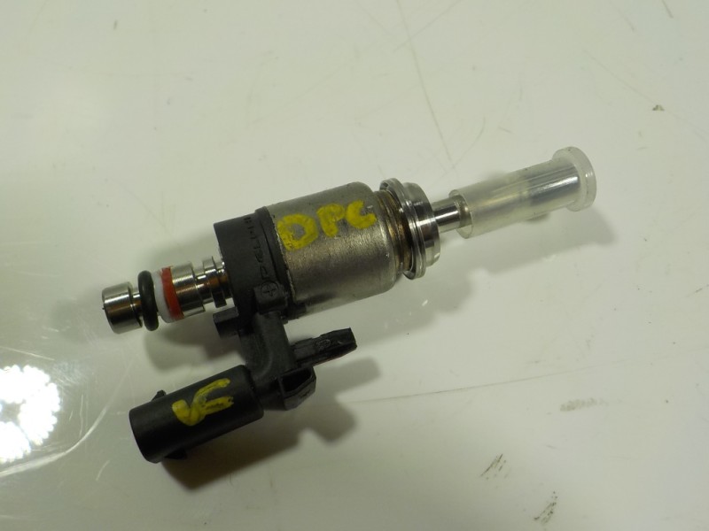 Recambio de inyector para audi a3 sportback (8vf) 35 tfsi s line referencia OEM IAM  04E906036AD 