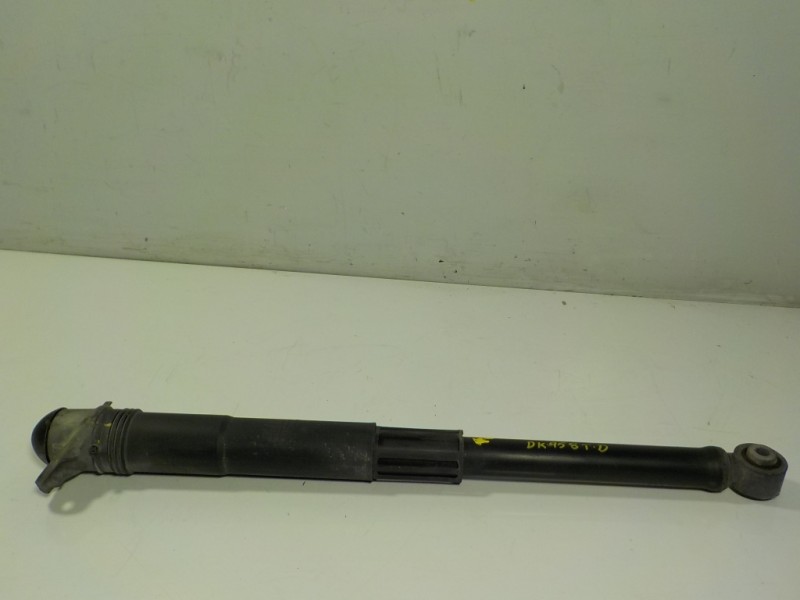 Recambio de amortiguador trasero derecho para seat arona 1.0 tsi referencia OEM IAM 2Q0513049AK 2Q0513049AK 