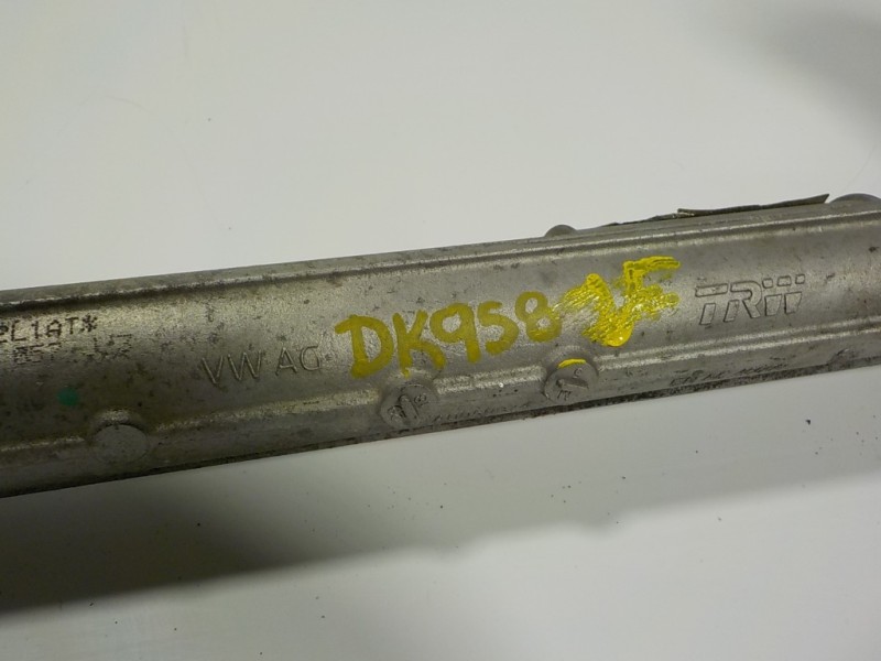 Recambio de cremallera direccion para seat arona 1.0 tsi referencia OEM IAM 2Q1423061D 2Q1423057J 