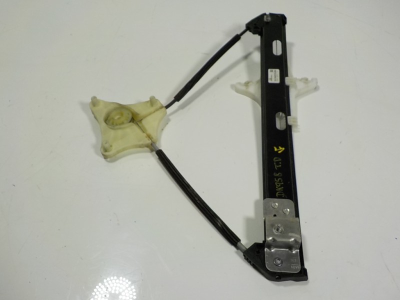 Recambio de elevalunas trasero derecho para seat arona 1.0 tsi referencia OEM IAM 6F0839462A 6F0839462A 