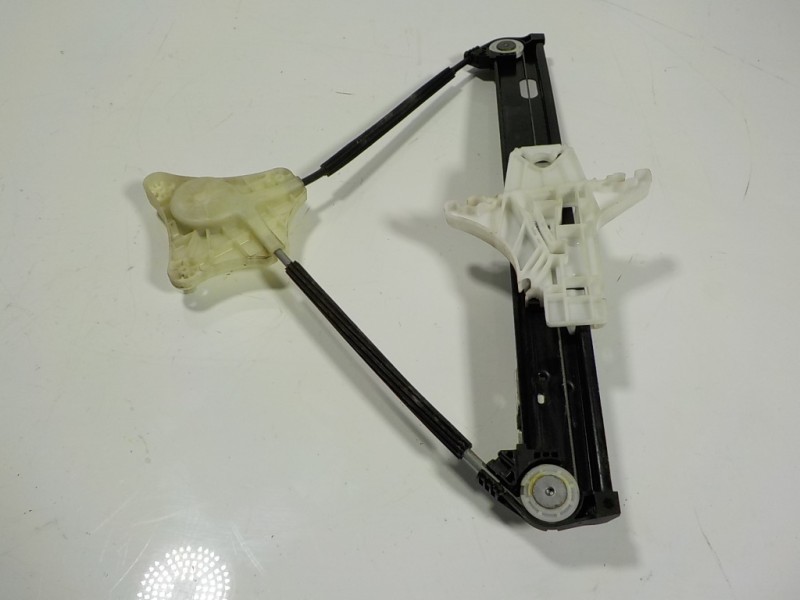 Recambio de elevalunas trasero izquierdo para seat arona 1.0 tsi referencia OEM IAM 6F0839461B 6F0839461A 