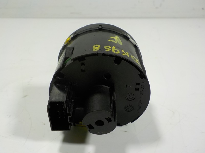 Recambio de mando luces para seat arona 1.0 tsi referencia OEM IAM 5G0941431AFWZU 5G0941431AF 