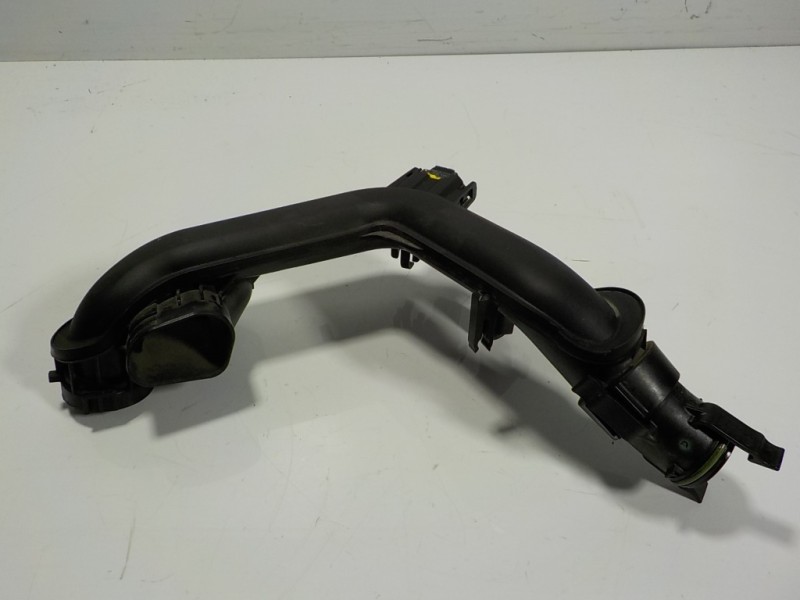 Recambio de tubo intercooler para seat arona 1.0 tsi referencia OEM IAM 04C145673B 04C145673B 04C906051