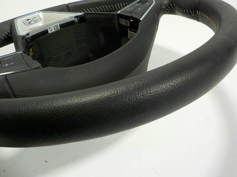 Recambio de volante para seat arona 1.0 tsi referencia OEM IAM 6F0419091BQJF 6F0419091B 