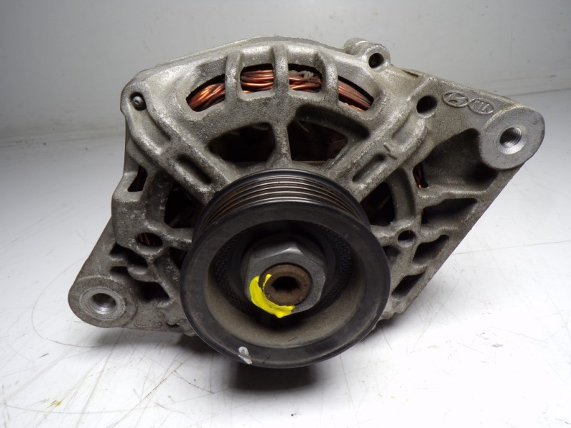 Recambio de alternador para hyundai i20 1.2 16v cat referencia OEM IAM 3730003355 3730003355 