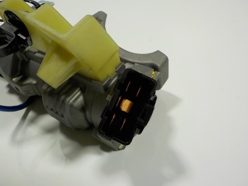 Recambio de antirrobo para hyundai i20 1.2 16v cat referencia OEM IAM 81910C7500  81900C7G00