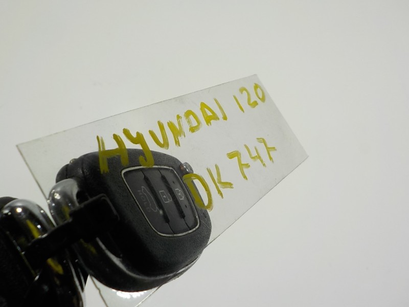 Recambio de antirrobo para hyundai i20 1.2 16v cat referencia OEM IAM 81910C7500  81900C7G00