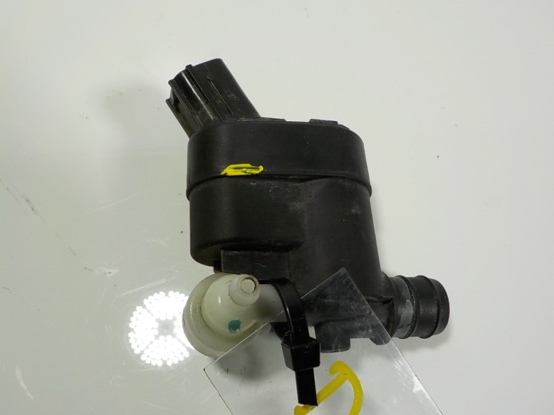 Recambio de bomba limpia para hyundai i20 1.2 16v cat referencia OEM IAM 985102W500 985102W500 