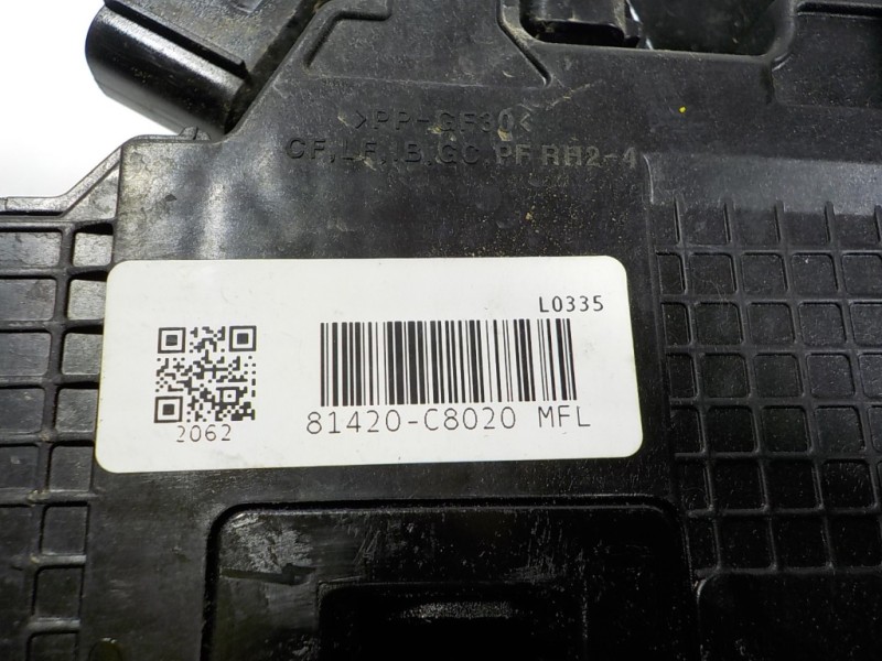 Recambio de cerradura puerta trasera derecha para hyundai i20 1.2 16v cat referencia OEM IAM 81420C8020 81420C8020 