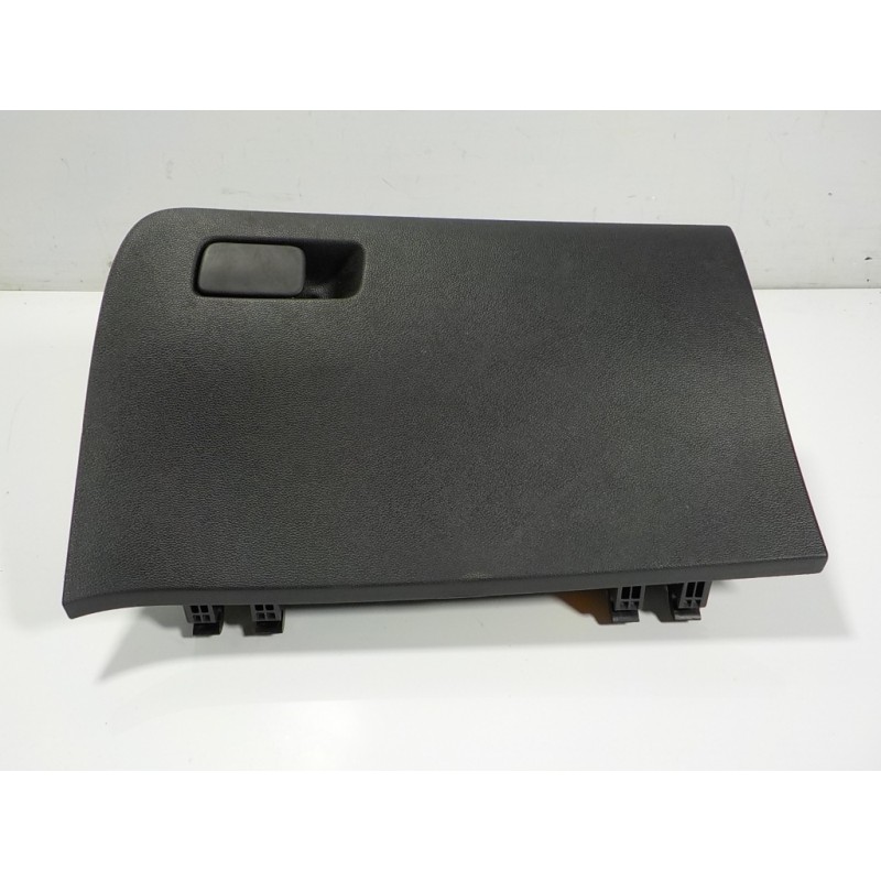 Recambio de guantera para hyundai i20 1.2 16v cat referencia OEM IAM 84510C8000 84510C8000 