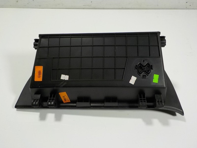 Recambio de guantera para hyundai i20 1.2 16v cat referencia OEM IAM 84510C8000 84510C8000 