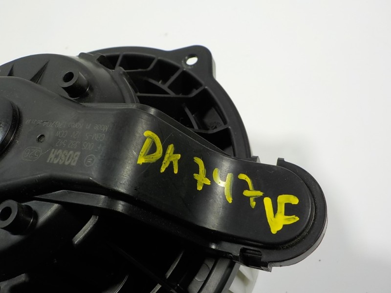 Recambio de motor calefaccion para hyundai i20 1.2 16v cat referencia OEM IAM 97126C8000 F00S3B2542 