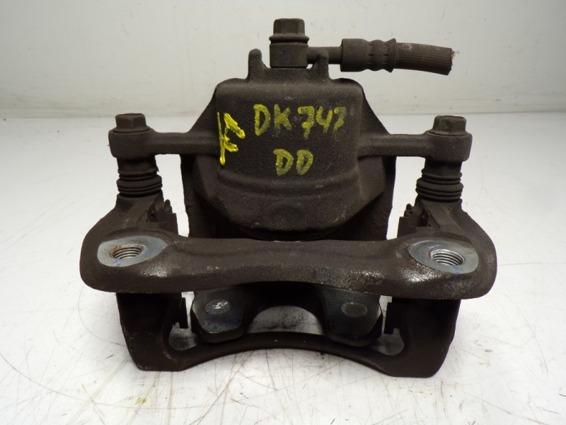 Recambio de pinza freno delantera derecha para hyundai i20 1.2 16v cat referencia OEM IAM 58130C8100  