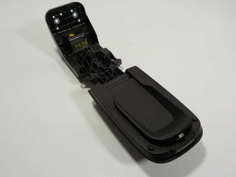 Recambio de apoyabrazos central para volvo v40 cross country 1.6 diesel cat referencia OEM IAM 31366331 31366331 