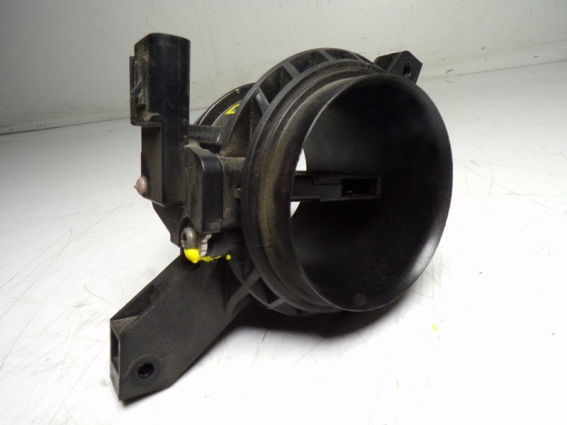Recambio de caudalimetro para volvo v40 cross country 1.6 diesel cat referencia OEM IAM 31251735 7M5112B579 