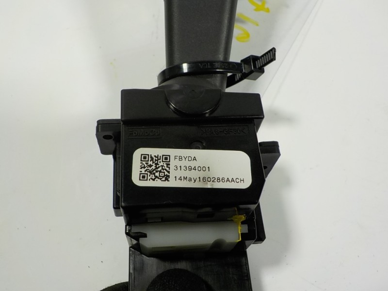 Recambio de mando intermitentes para volvo v40 cross country 1.6 diesel cat referencia OEM IAM 31394001 31394001 