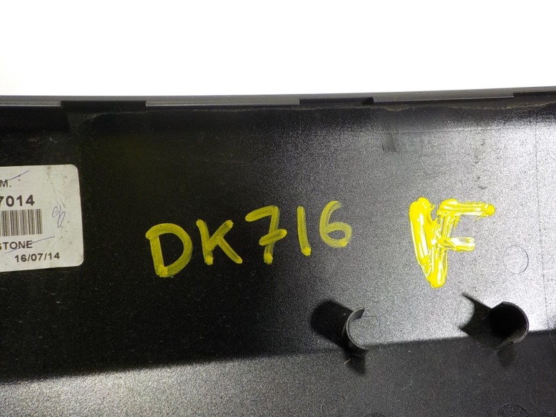 Recambio de maneta porton para volvo v40 cross country 1.6 diesel cat referencia OEM IAM 31301318 01042057014 