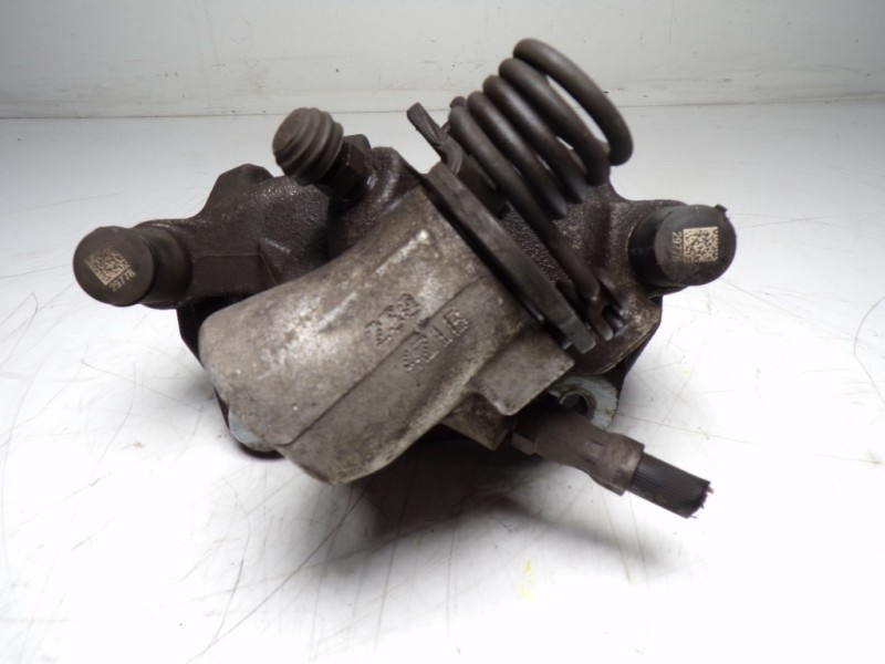 Recambio de pinza freno trasera izquierda para volvo v40 cross country 1.6 diesel cat referencia OEM IAM 36001765  