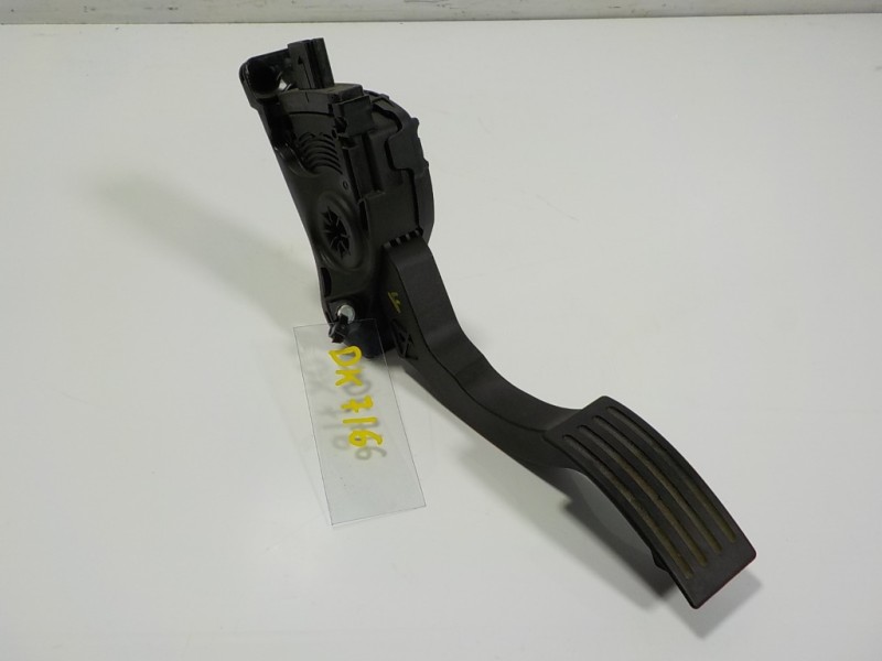 Recambio de potenciometro pedal para volvo v40 cross country 1.6 diesel cat referencia OEM IAM 31280595 31280595 