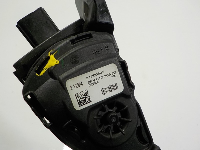 Recambio de potenciometro pedal para volvo v40 cross country 1.6 diesel cat referencia OEM IAM 31280595 31280595 