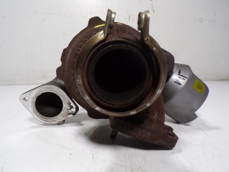 Recambio de turbocompresor para volvo v40 cross country 1.6 diesel cat referencia OEM IAM 36010147 968612068006 