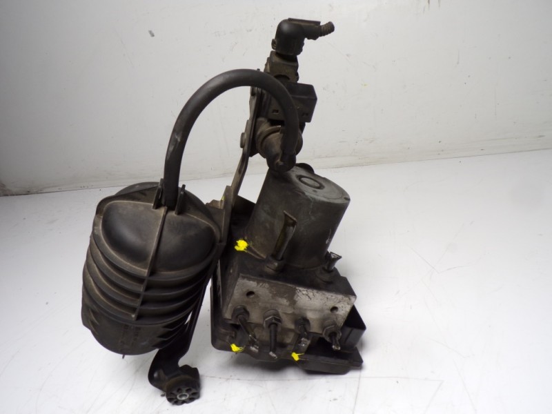 Recambio de abs para bmw serie 5 berlina (e60) 3.0 turbodiesel cat referencia OEM IAM 34516769708 34516767239 